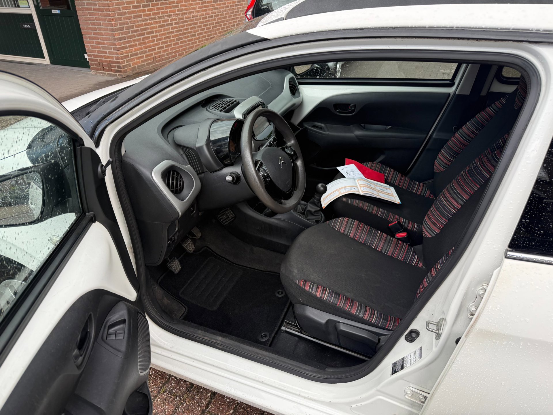 Citroën C1 1.0 e-VTi Airscape Feel TOP, foto 4