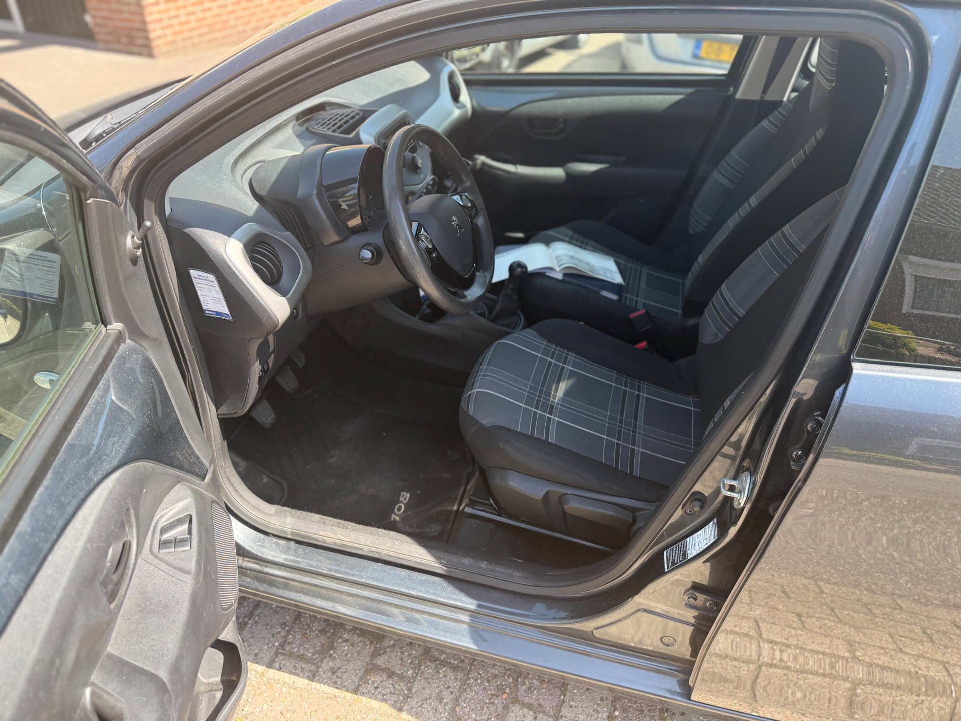 Peugeot 108 1.0 e-VTi Active, foto 4