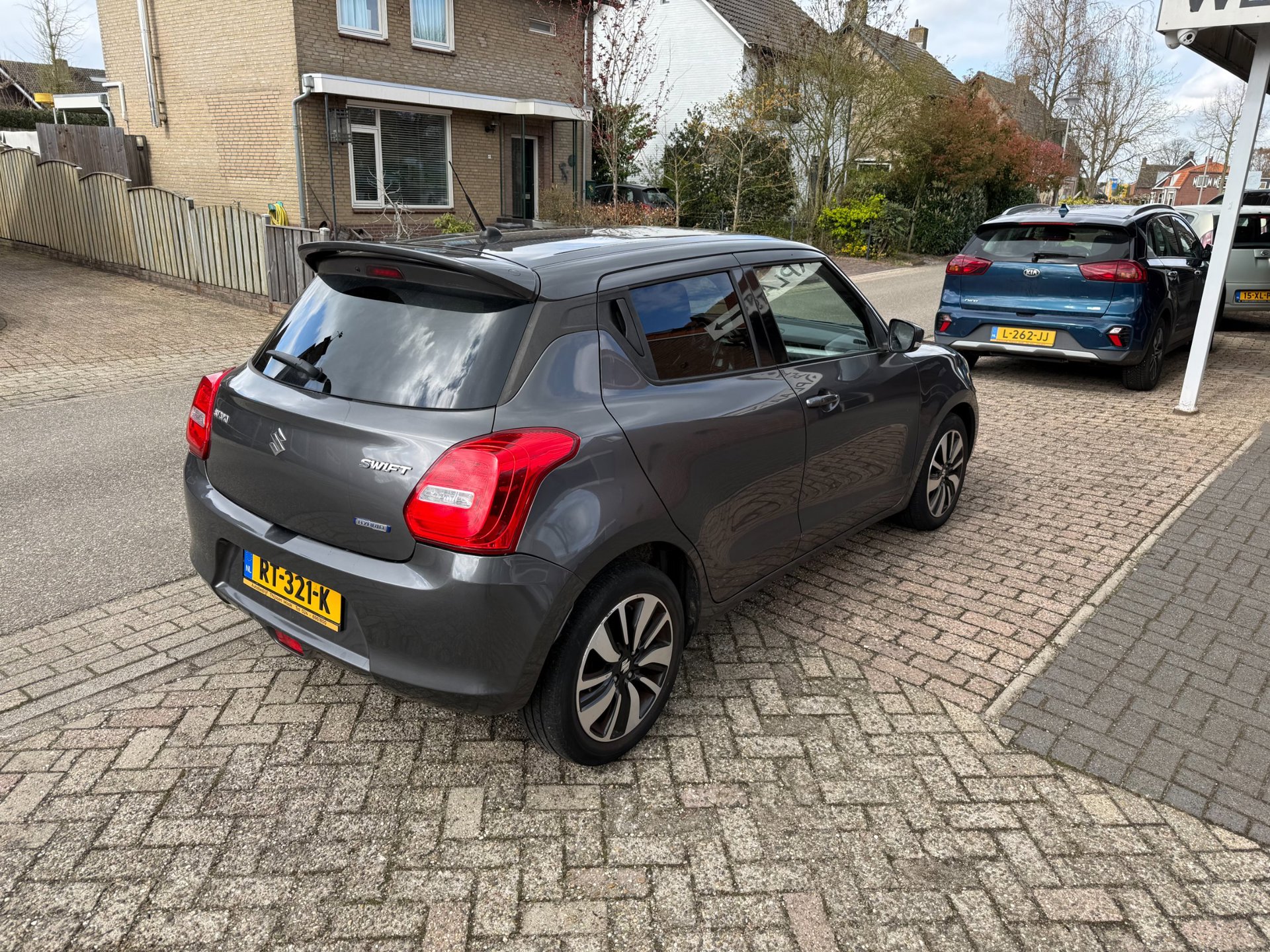 Suzuki Swift 1.2 Stijl Smart Hybrid, foto 2