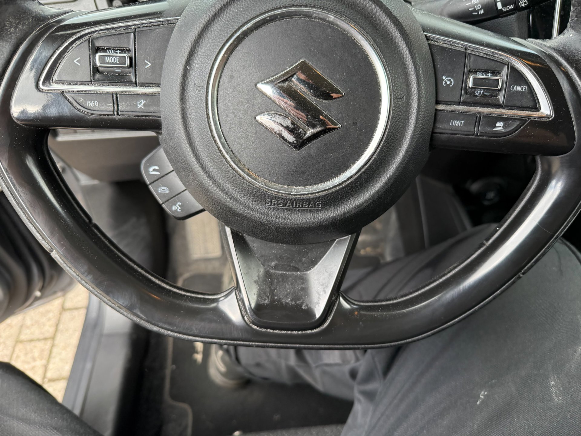 Suzuki Swift 1.2 Stijl Smart Hybrid, foto 7