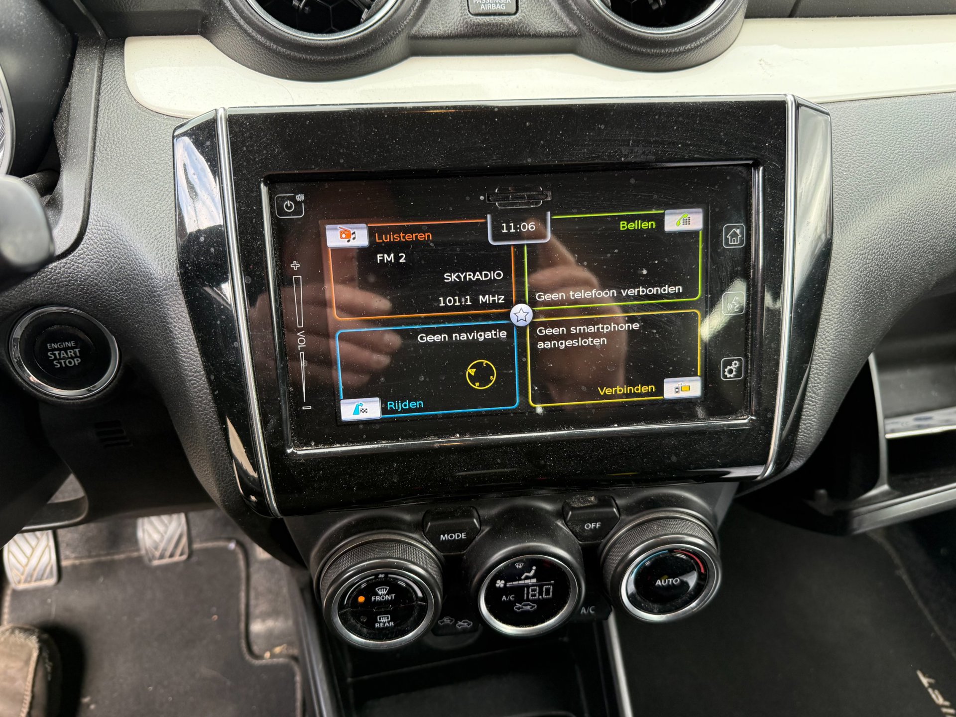 Suzuki Swift 1.2 Stijl Smart Hybrid, foto 9