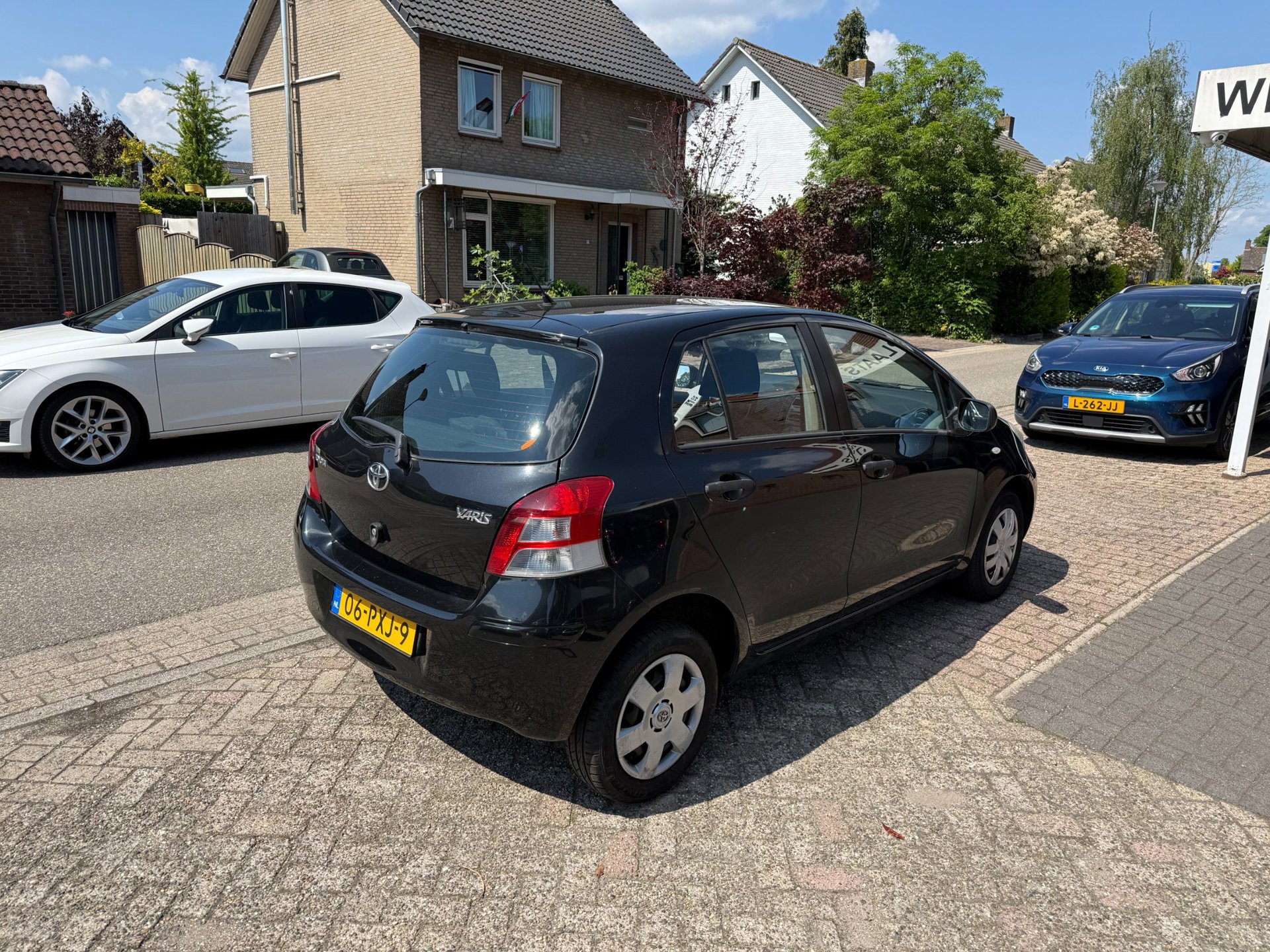 Toyota Yaris 1.0 VVTi Access, foto 2